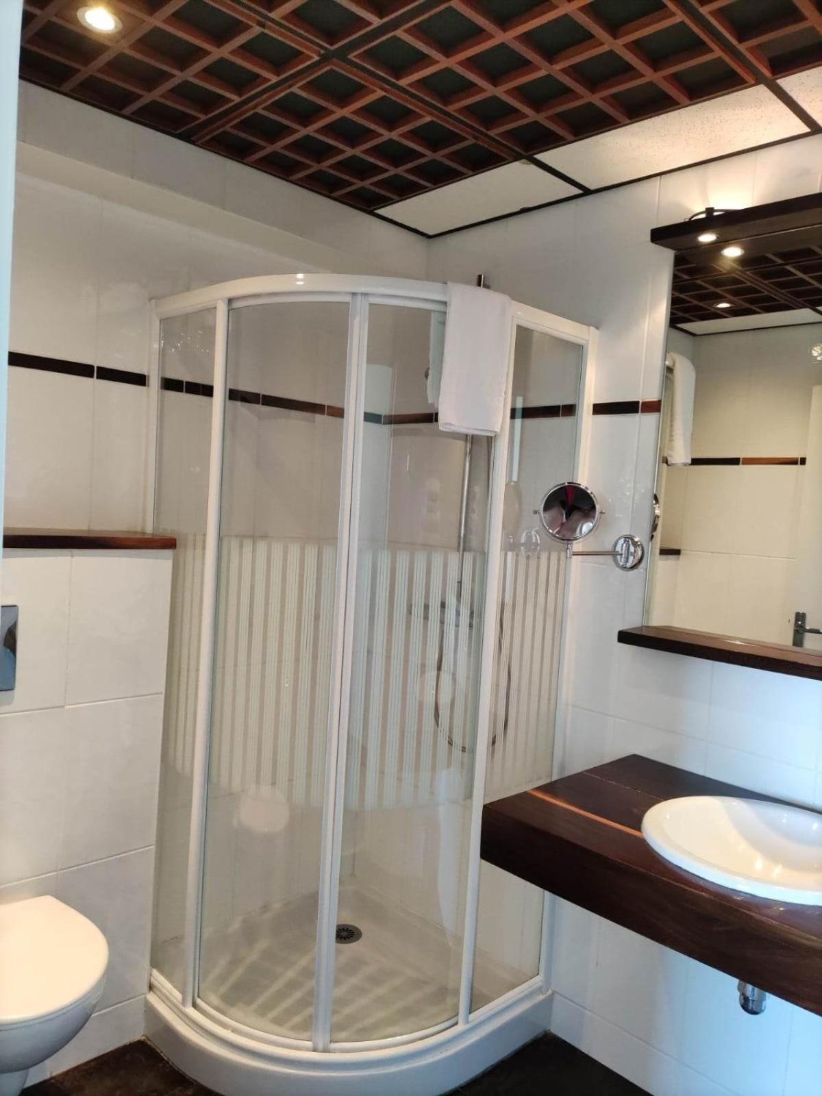 Le Relais Des Iles Hotel Coudeville Kültér fotó
